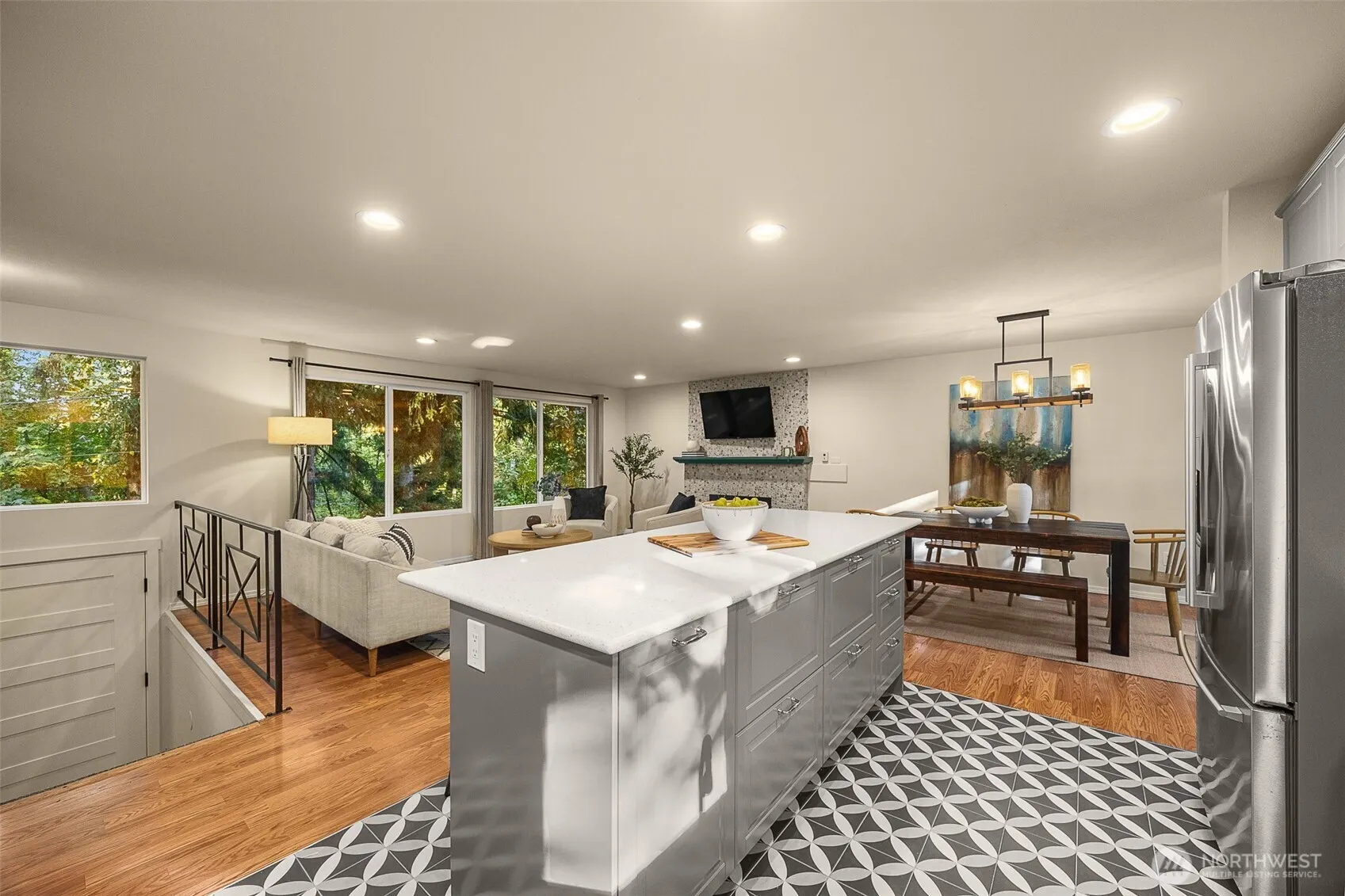 23008 Atlas Road , Bothell, WA 98021