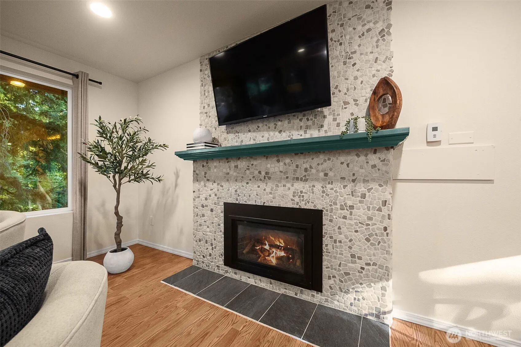 23008 Atlas Road , Bothell, WA 98021