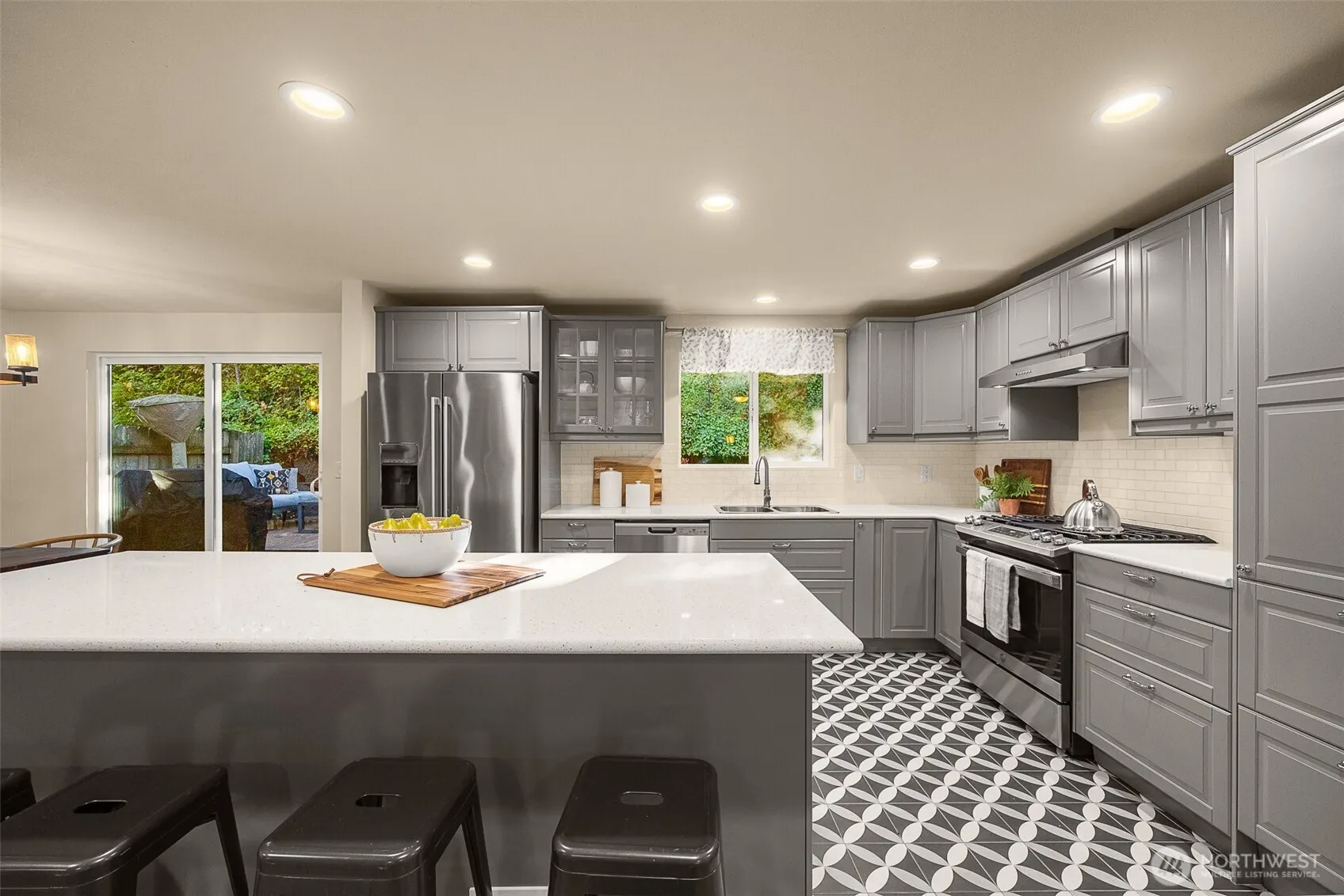 23008 Atlas Road , Bothell, WA 98021