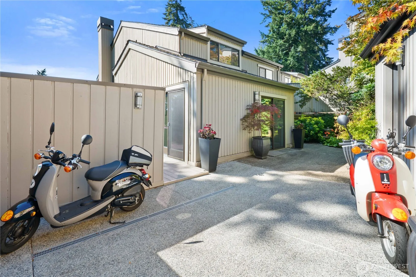 4815 102nd Lane NE, Kirkland, WA 98033