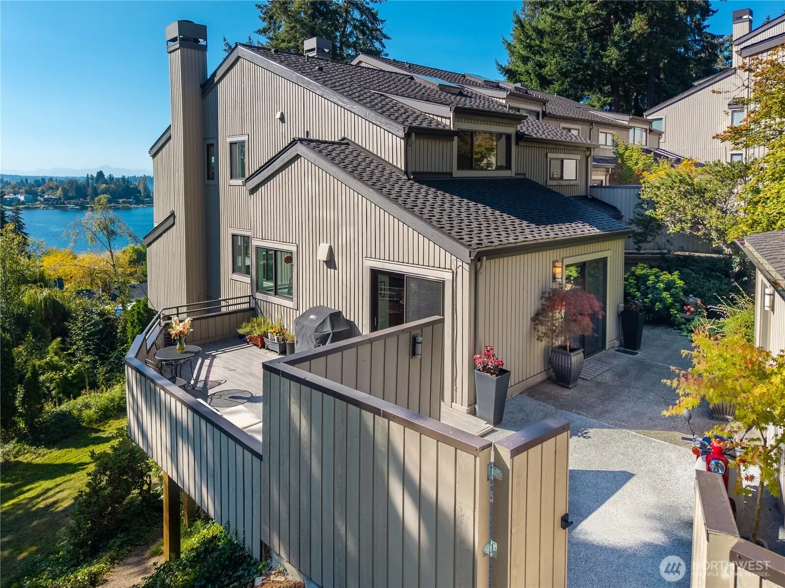 4815 102nd Lane NE, Kirkland, WA 98033