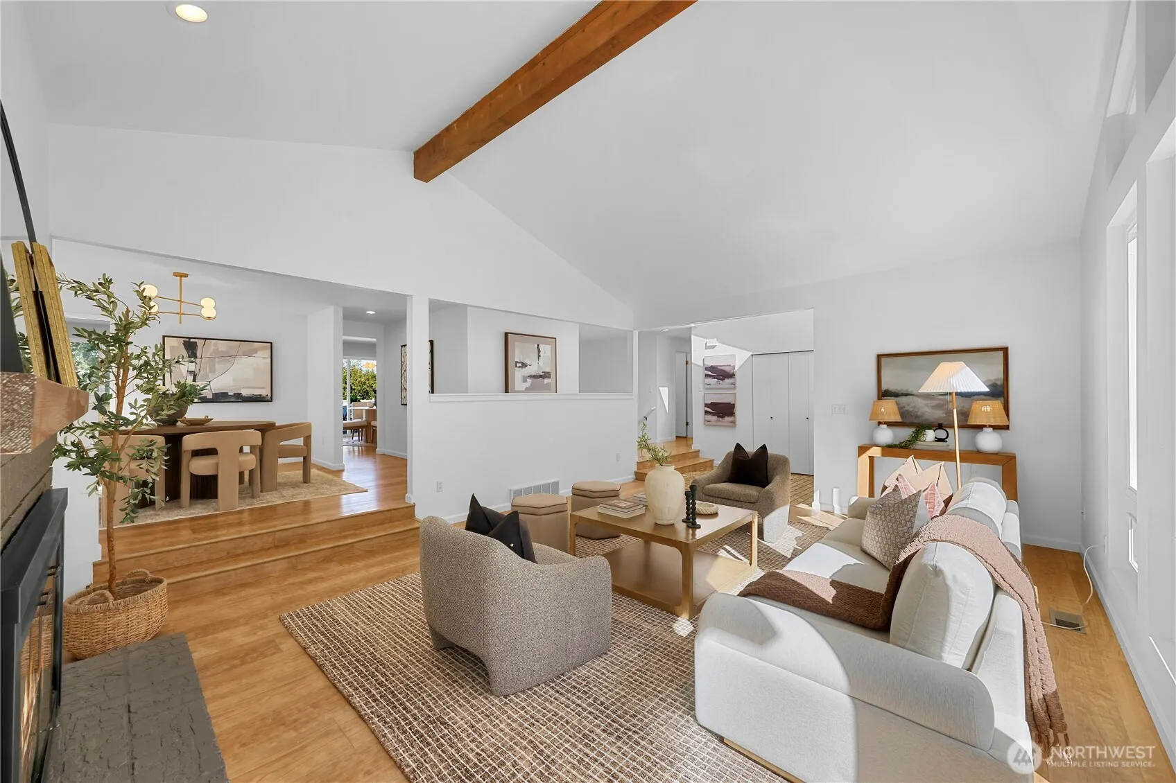 15724 SE 50th Street , Bellevue, WA 98006