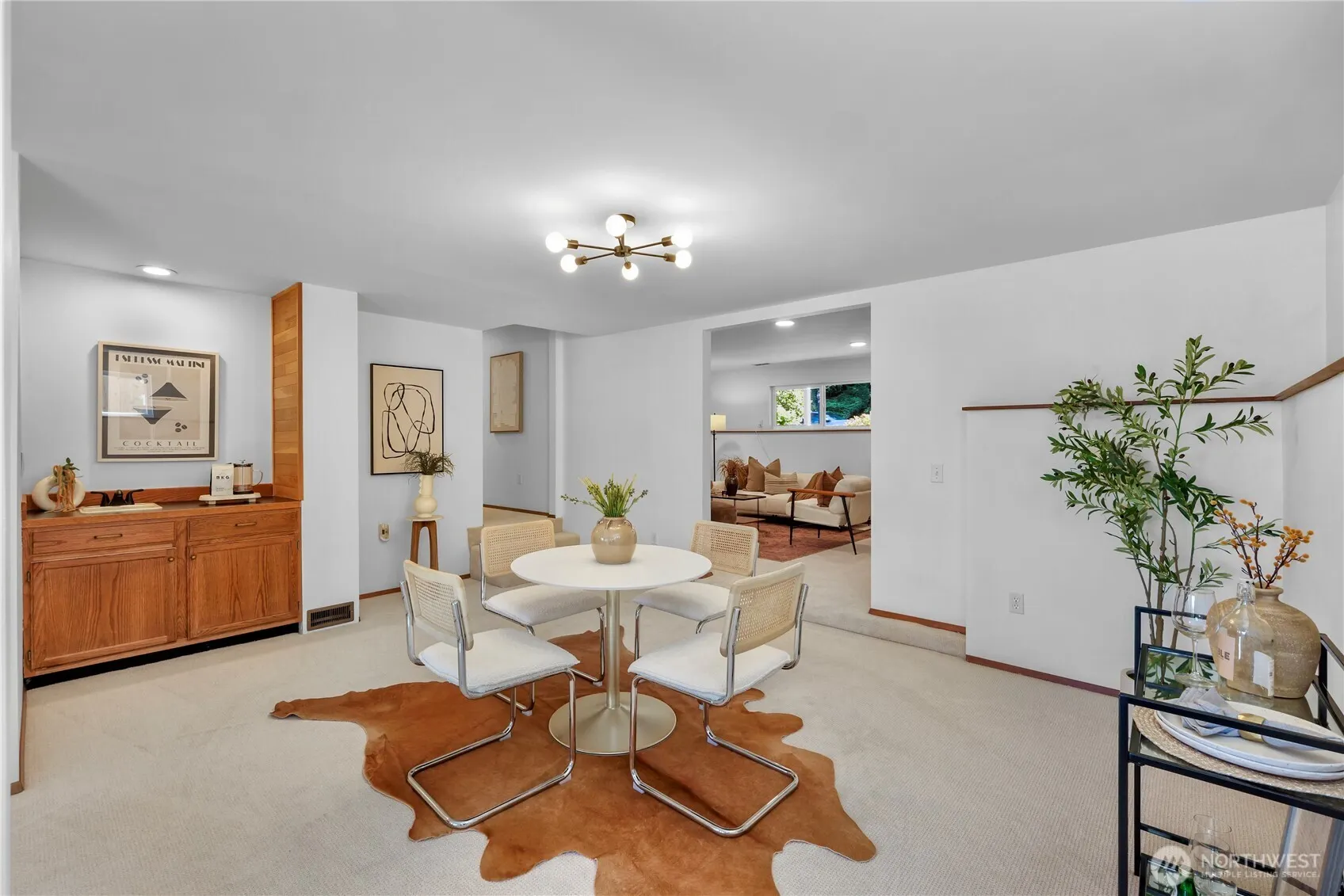 15724 SE 50th Street , Bellevue, WA 98006