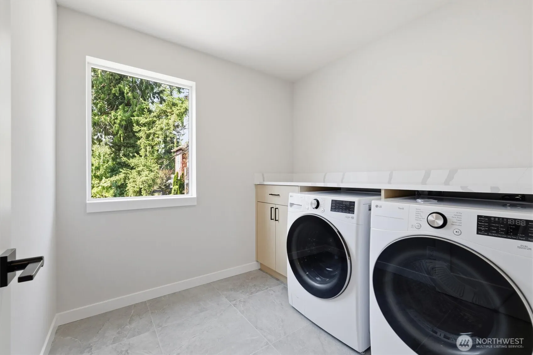 9012 124th Lane NE, Kirkland, WA 98033