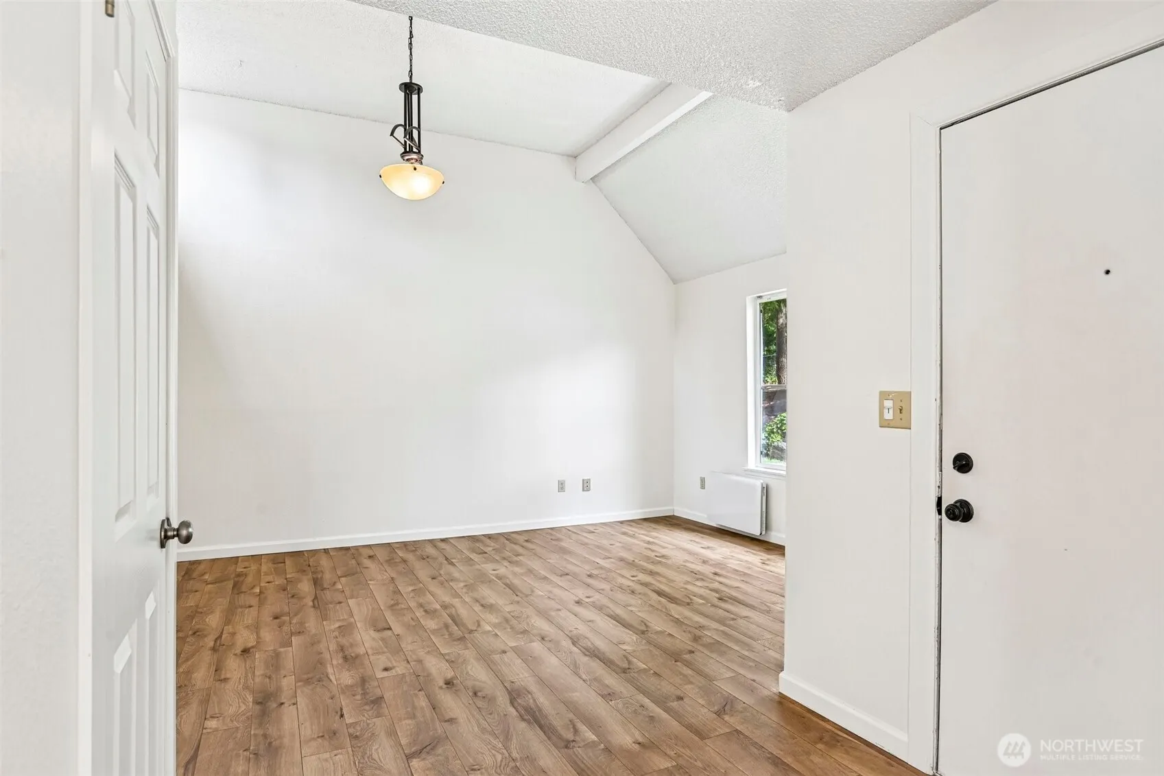14600 SE 176 Street #N1, Renton, WA 98058