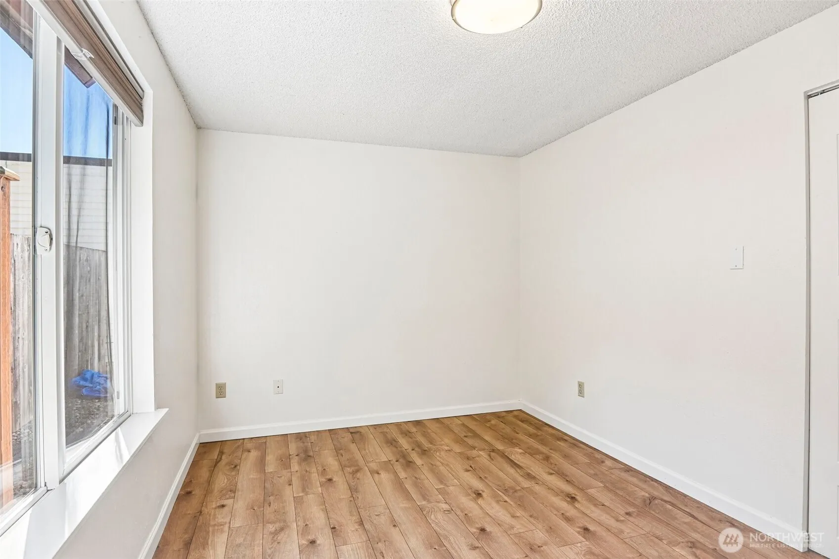 14600 SE 176 Street #N1, Renton, WA 98058