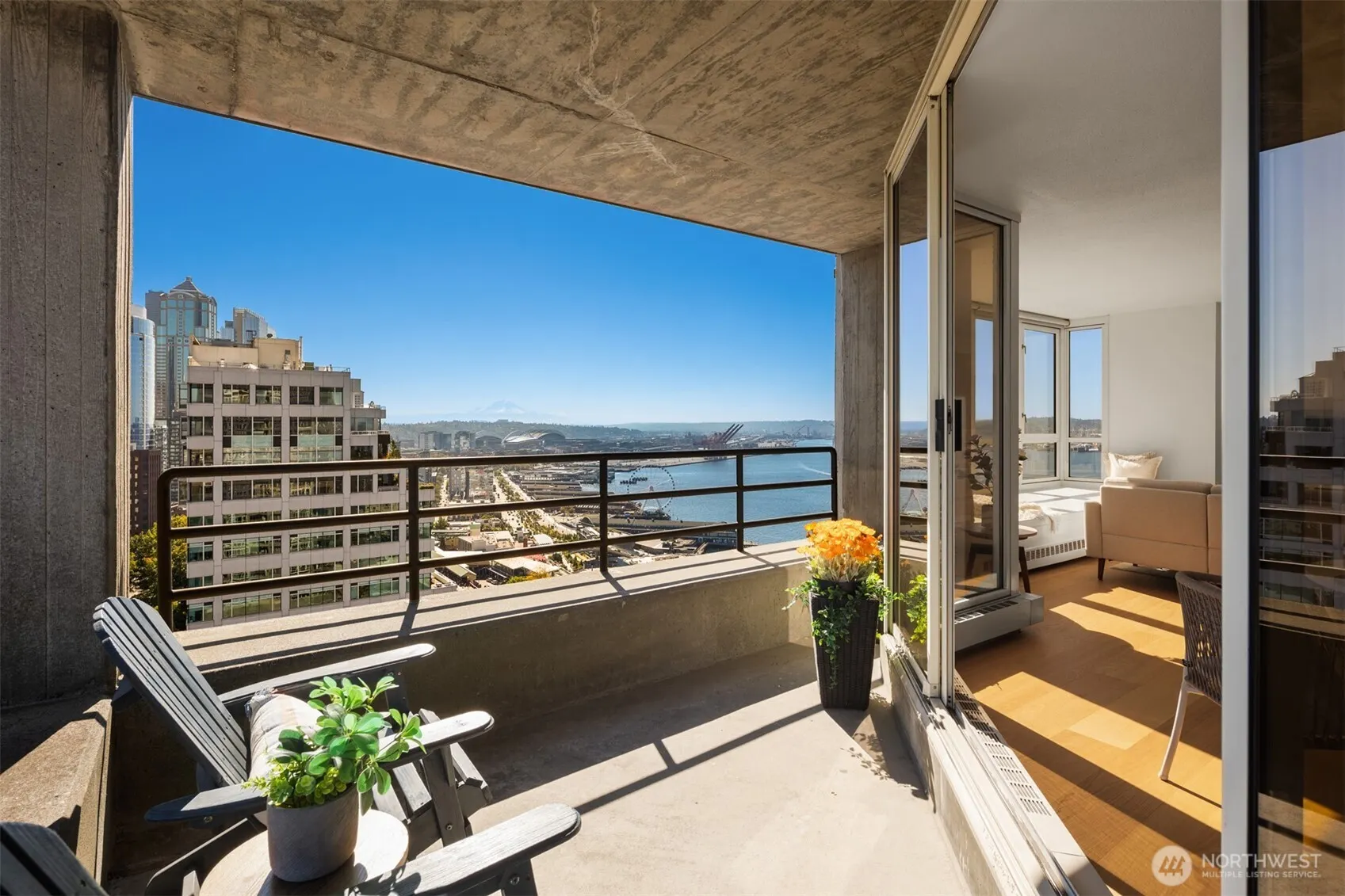 2125 1st Avenue #2304, Seattle, WA 98121
