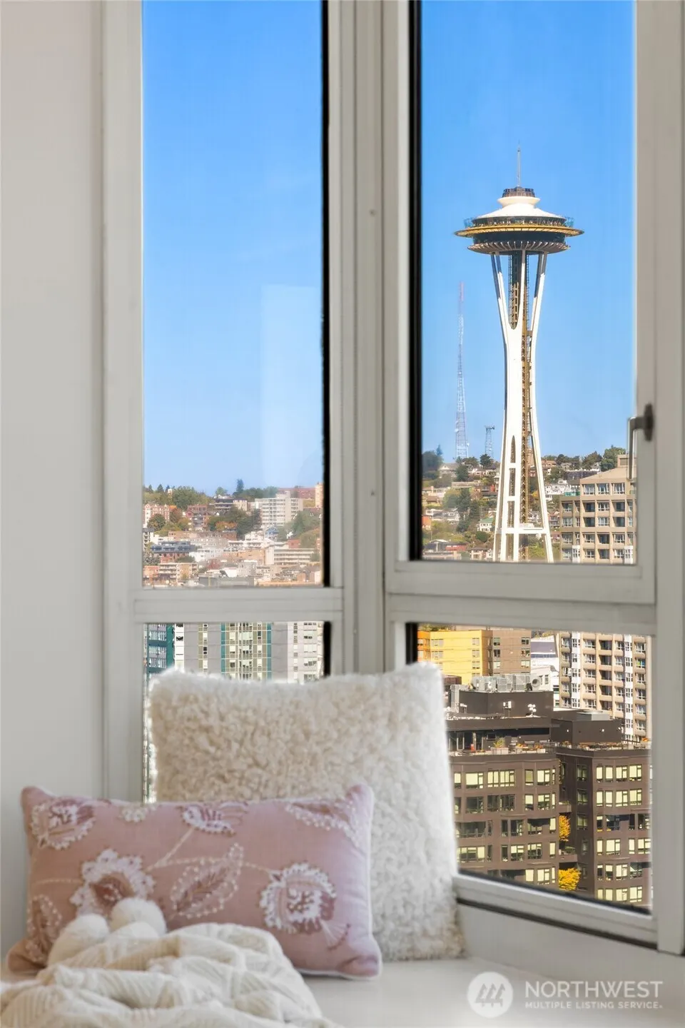 2125 1st Avenue #2304, Seattle, WA 98121