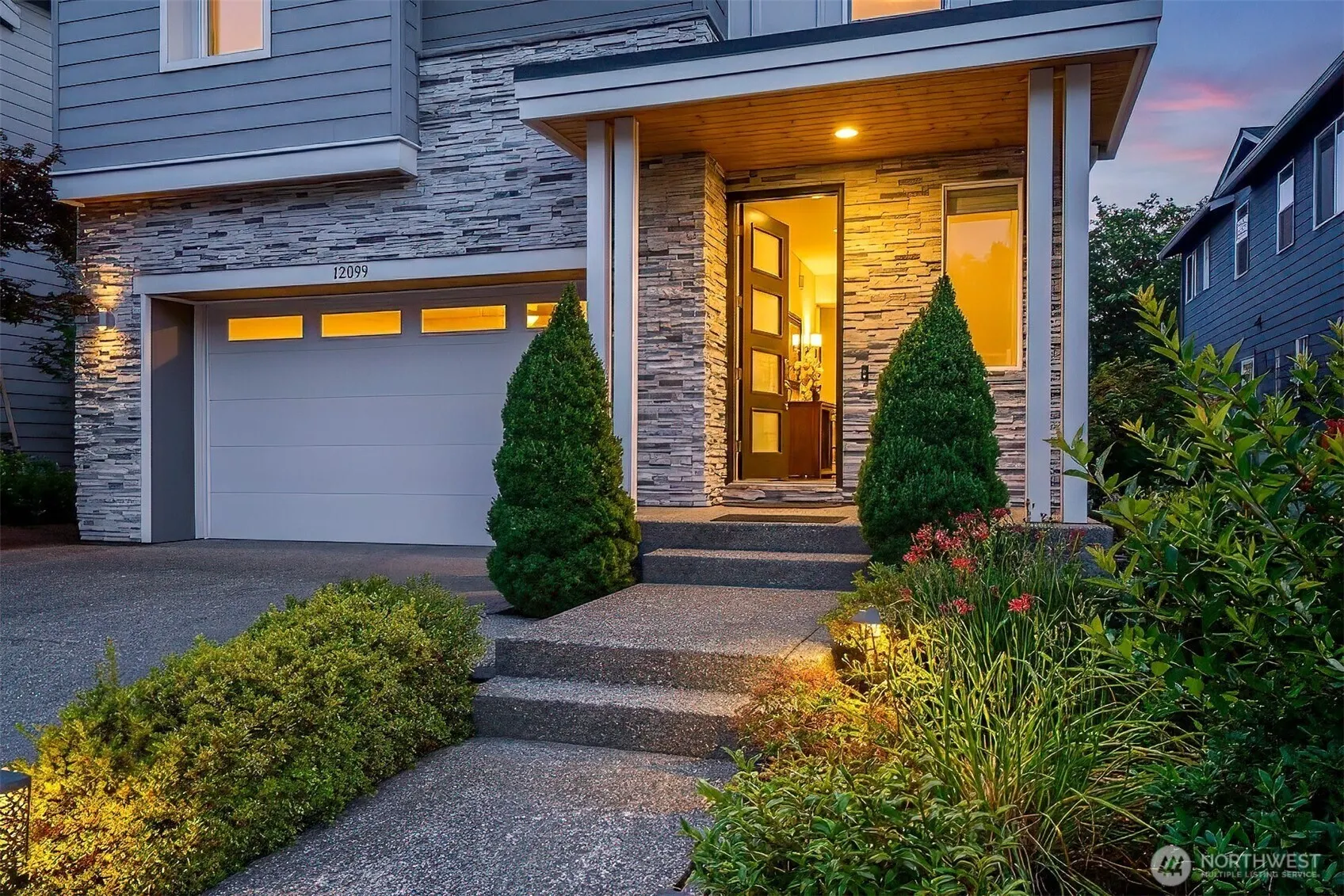 12099 164th Court NE, Redmond, WA 98052