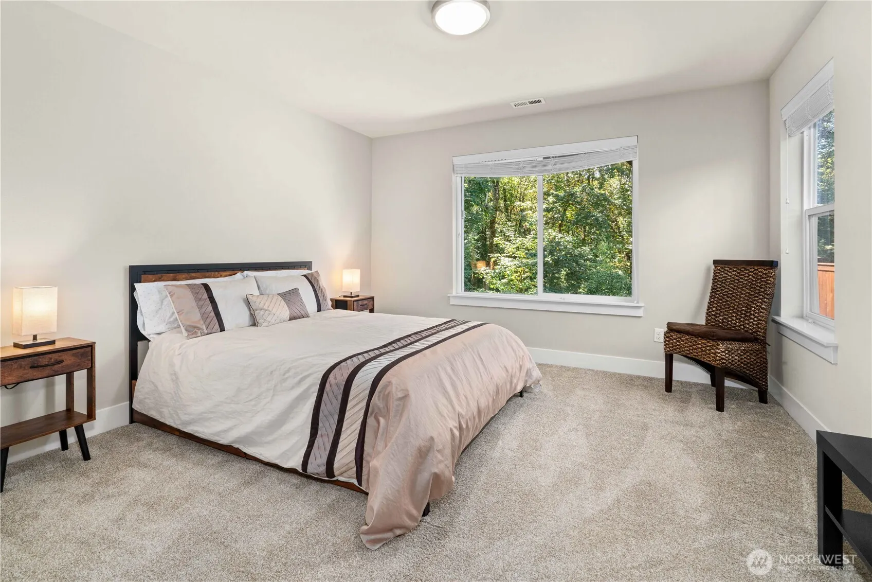12099 164th Court NE, Redmond, WA 98052