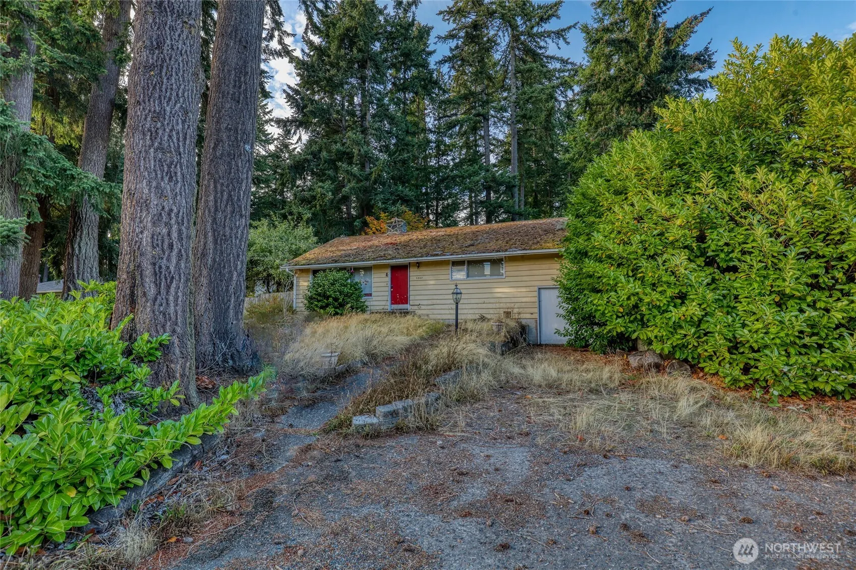 5807 176th Street SW, Lynnwood, WA 98037