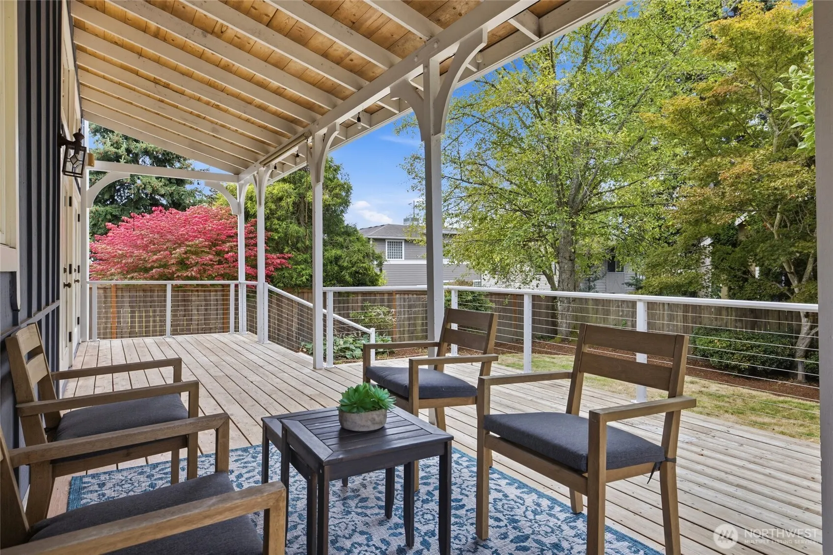 809 7th Street S, Kirkland, WA 98033