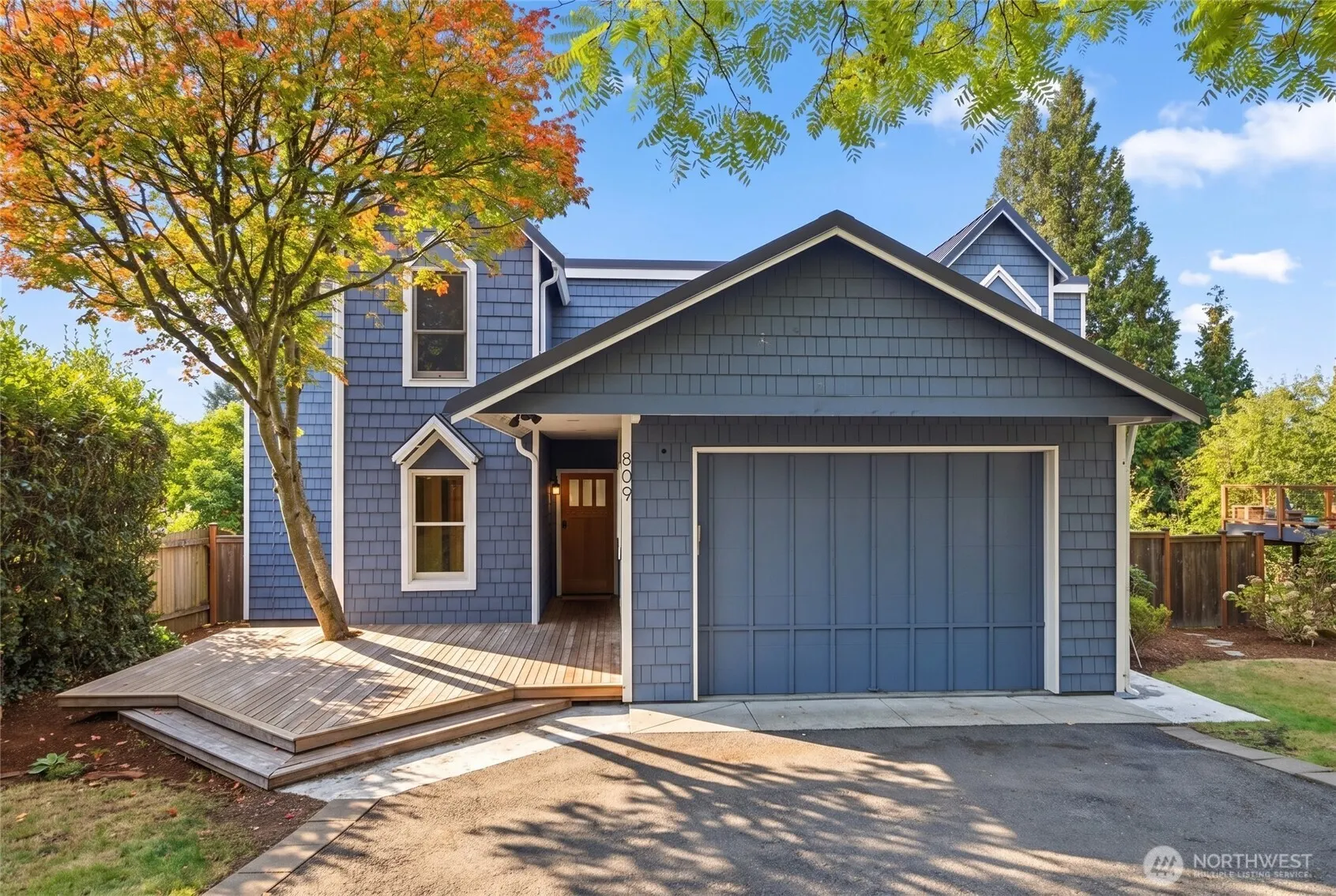 809 7th Street S, Kirkland, WA 98033