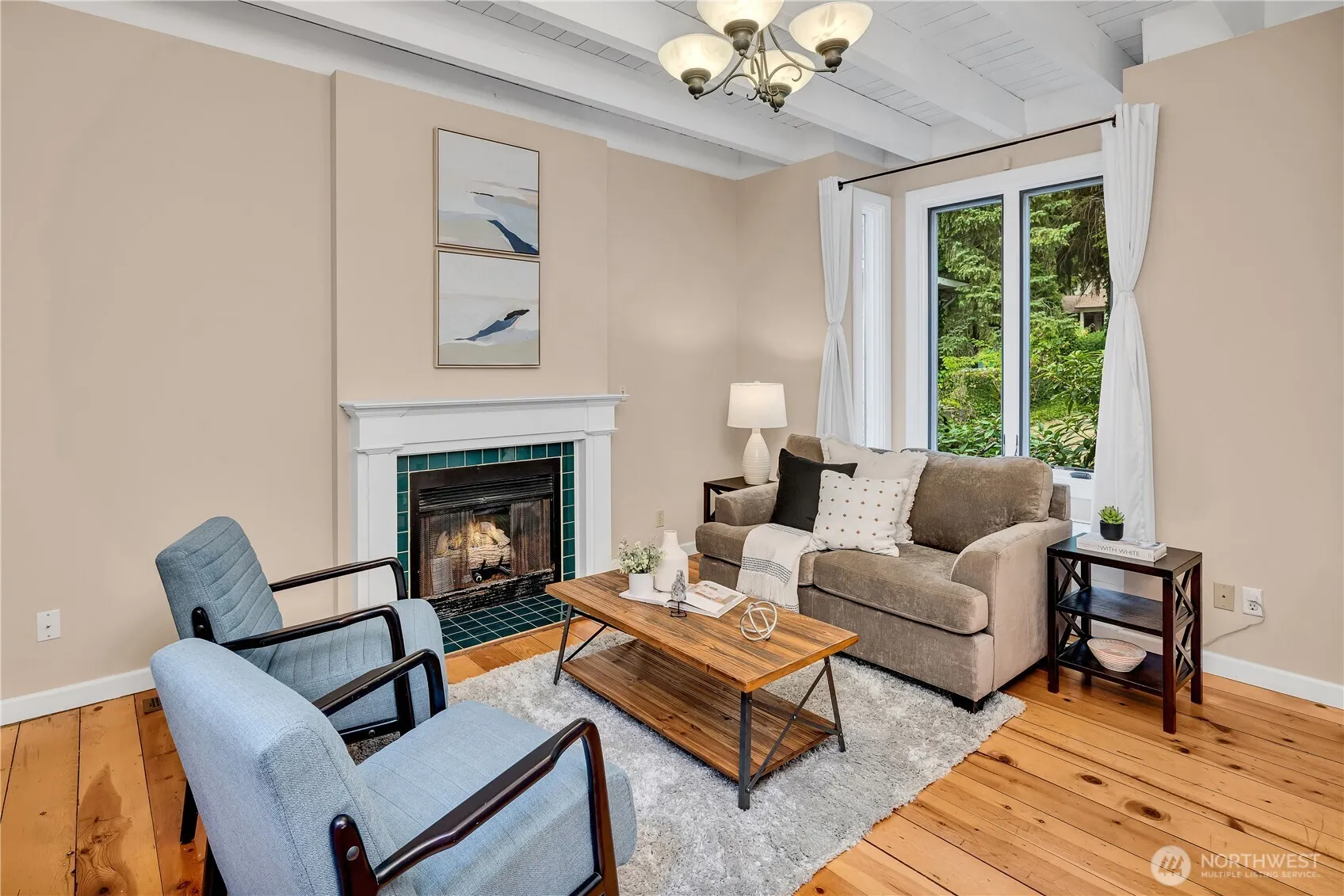 809 7th Street S, Kirkland, WA 98033
