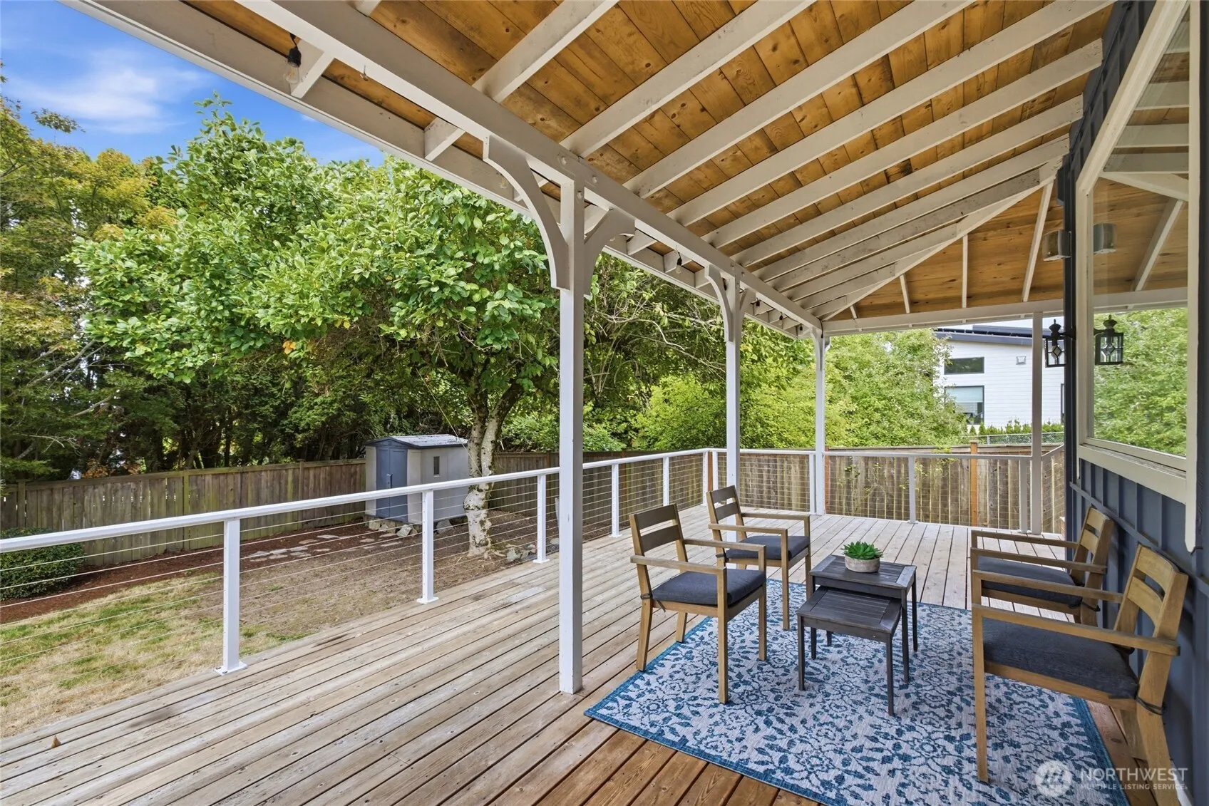 809 7th Street S, Kirkland, WA 98033