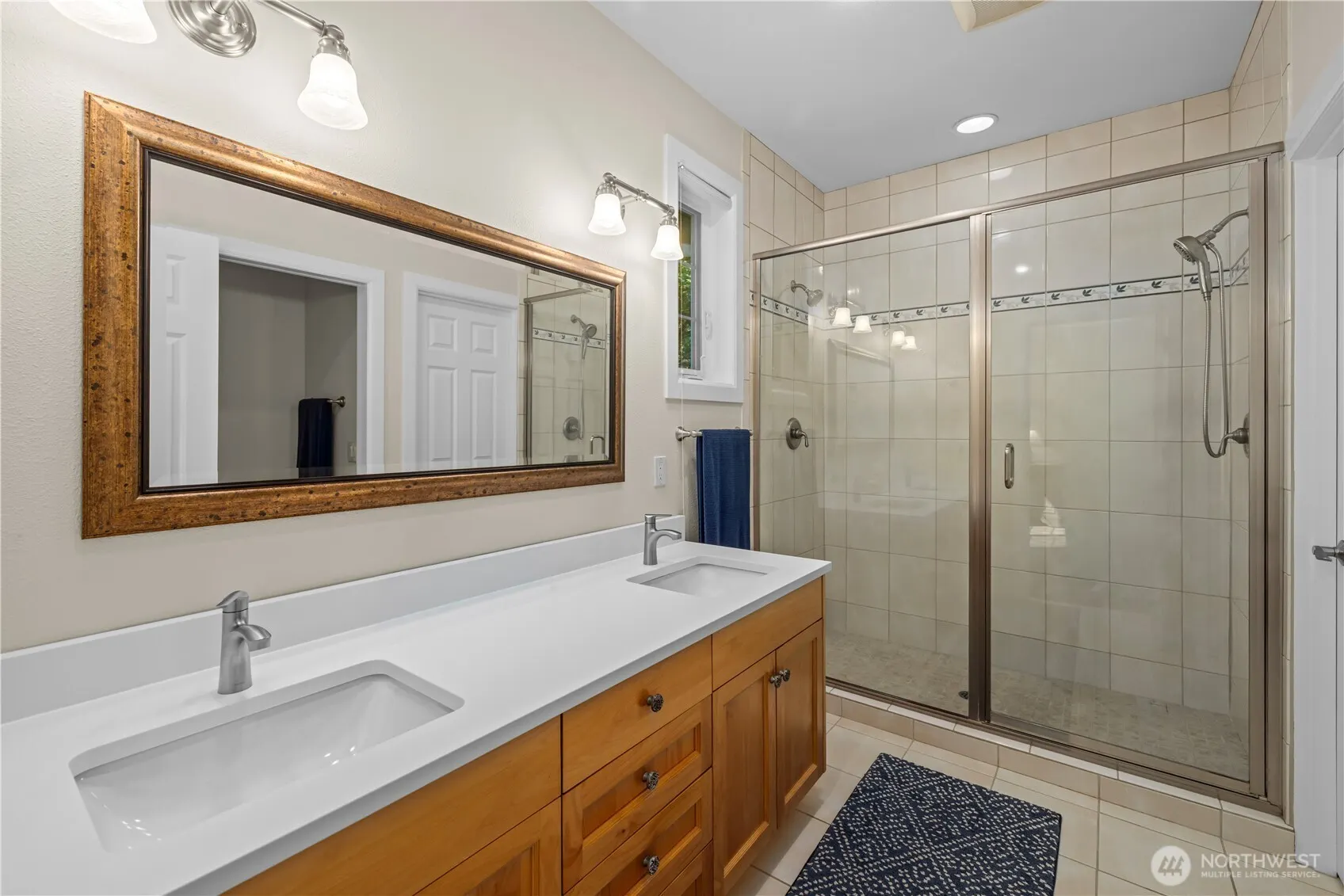 25314 SE 28th Street , Sammamish, WA 98075