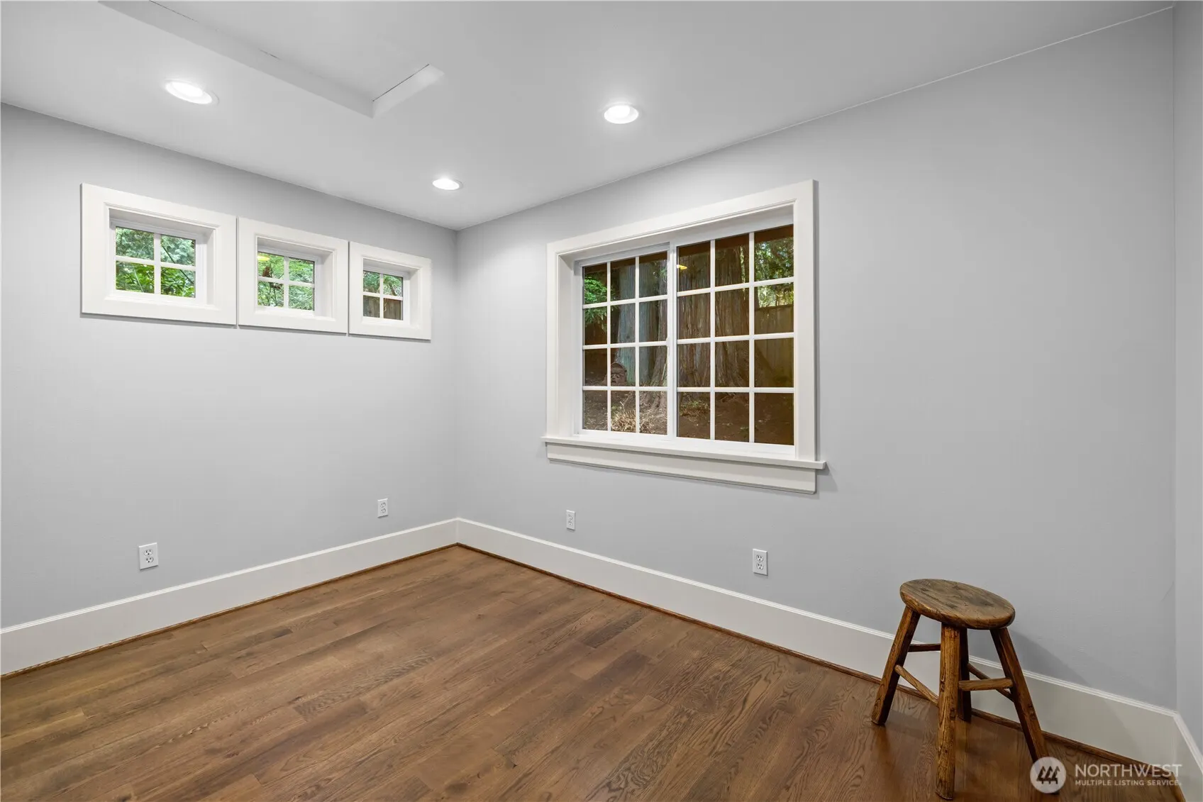 25314 SE 28th Street , Sammamish, WA 98075