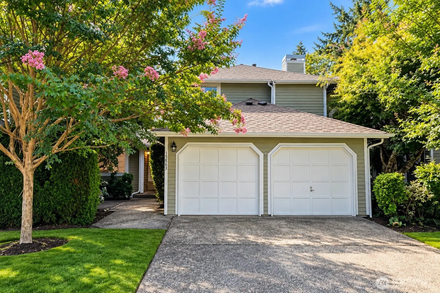 15883 Northup Way #59, Bellevue, WA 98008
