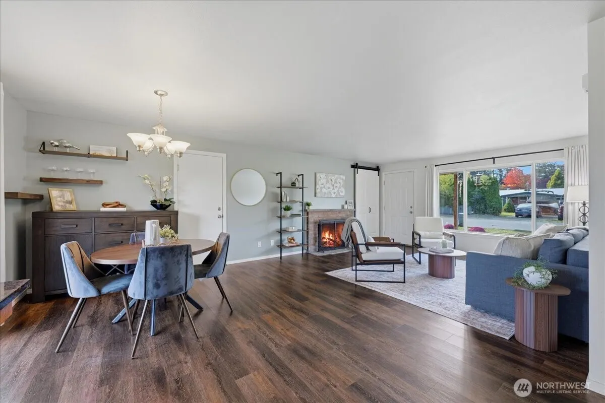 20807 3rd Avenue W, Lynnwood, WA 98036