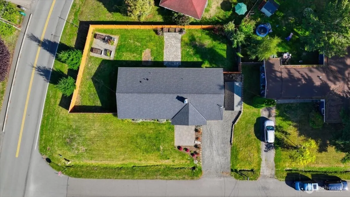 20807 3rd Avenue W, Lynnwood, WA 98036