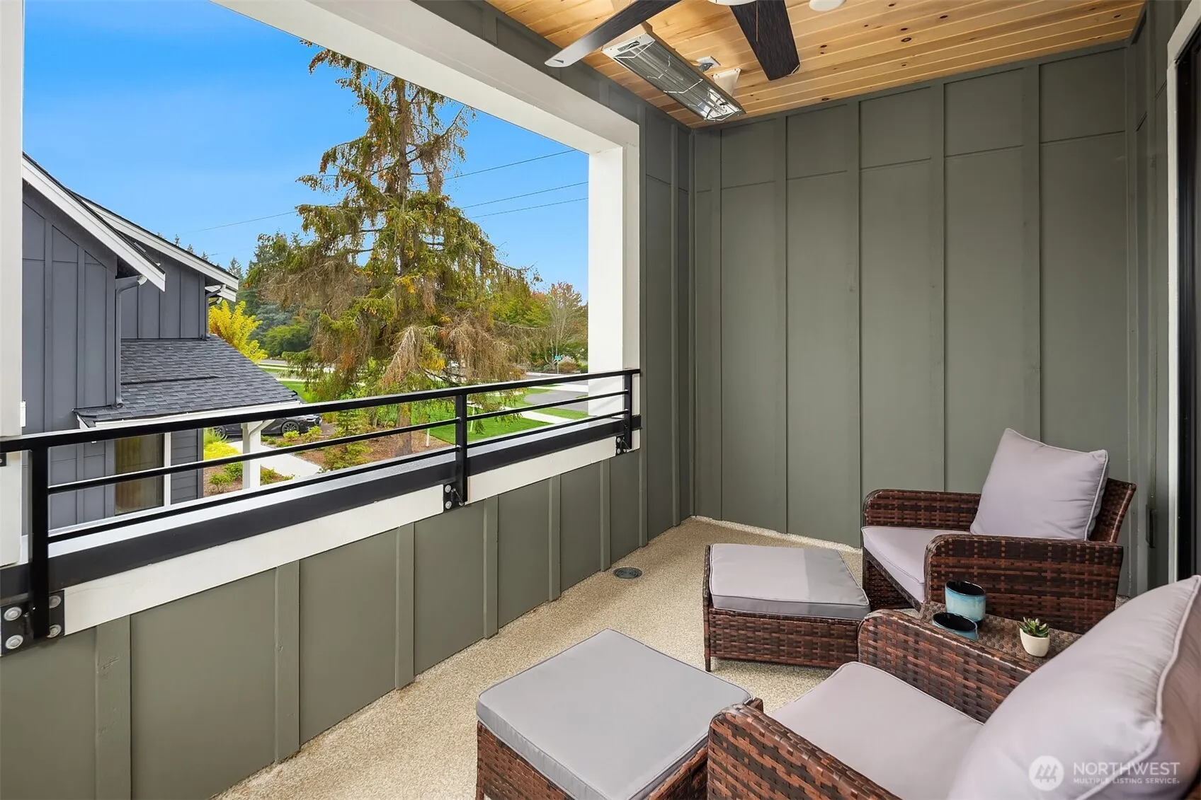 10263 135th Circle NE #33, Kirkland, WA 98033