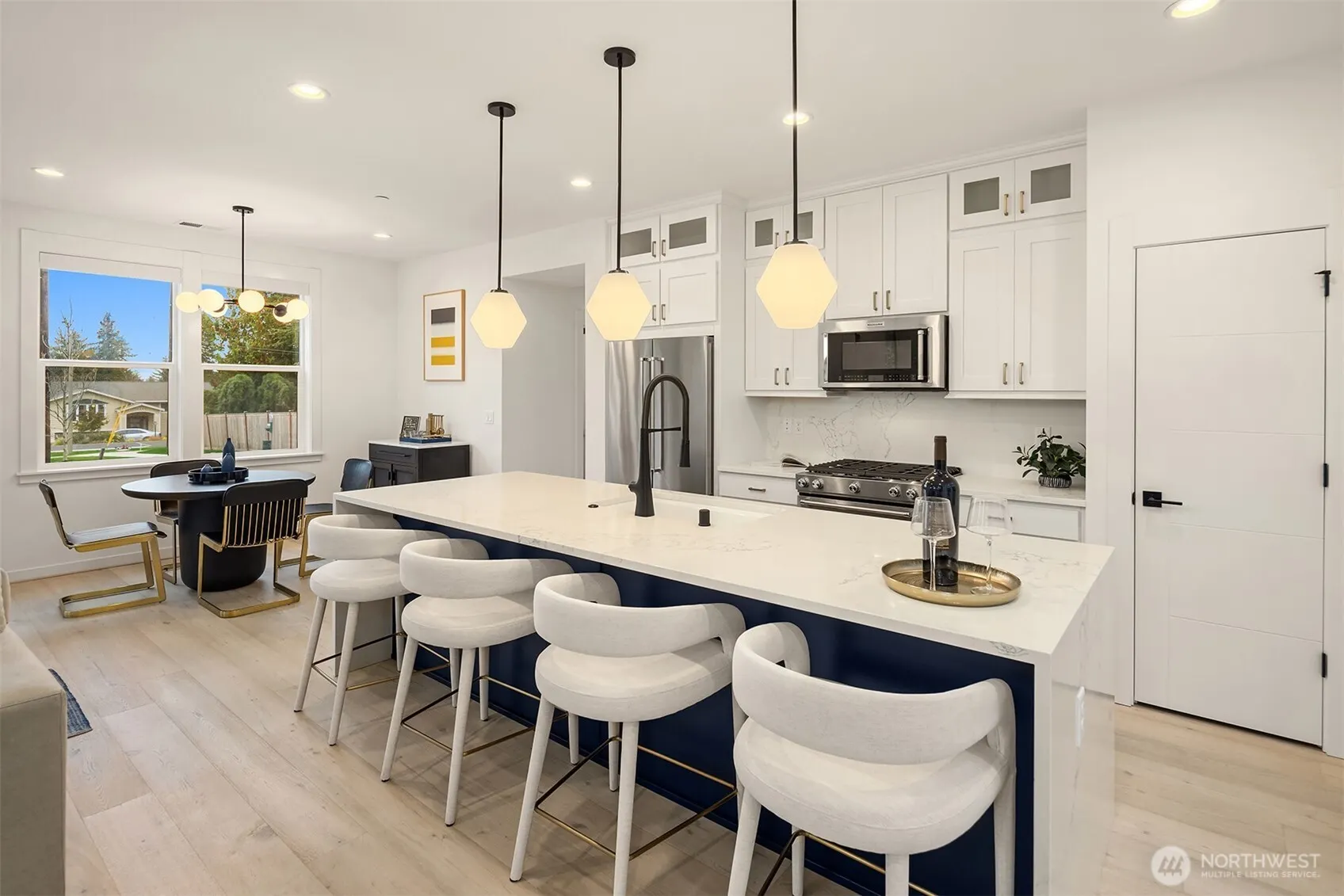 10263 135th Circle NE #33, Kirkland, WA 98033