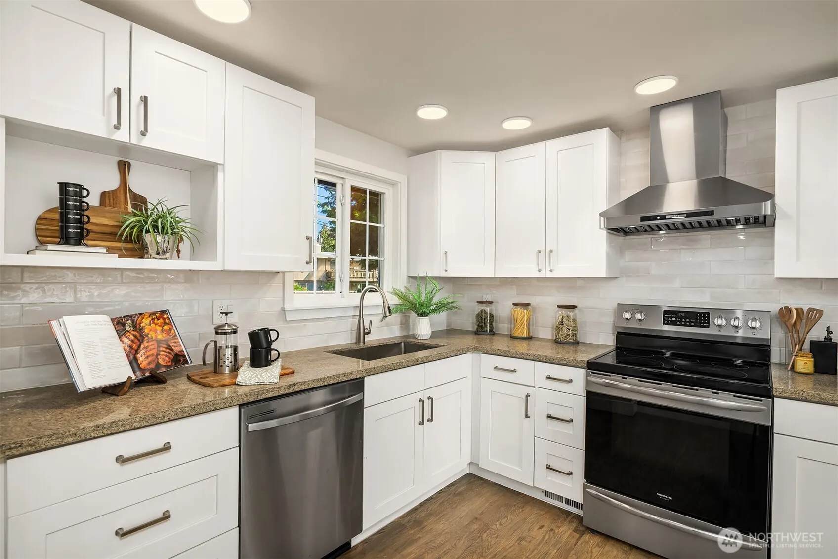 113 152nd Place SE, Bellevue, WA 98007
