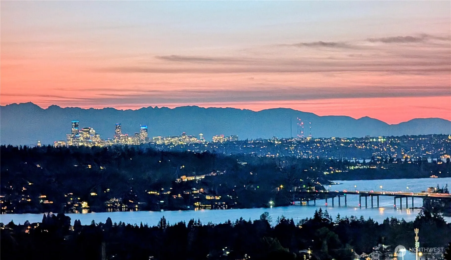 4551 135th Avenue SE, Bellevue, WA 98006