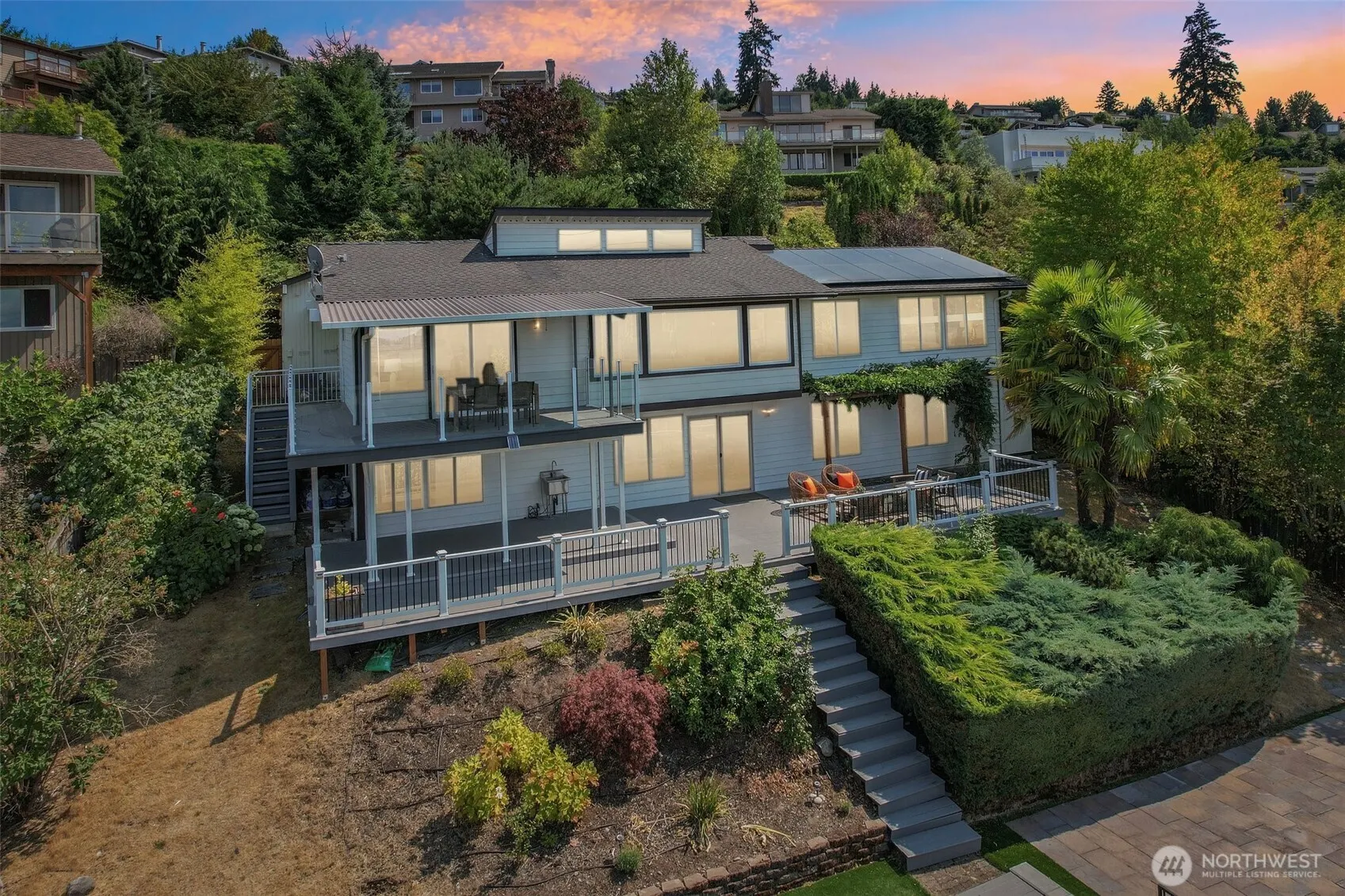 4551 135th Avenue SE, Bellevue, WA 98006