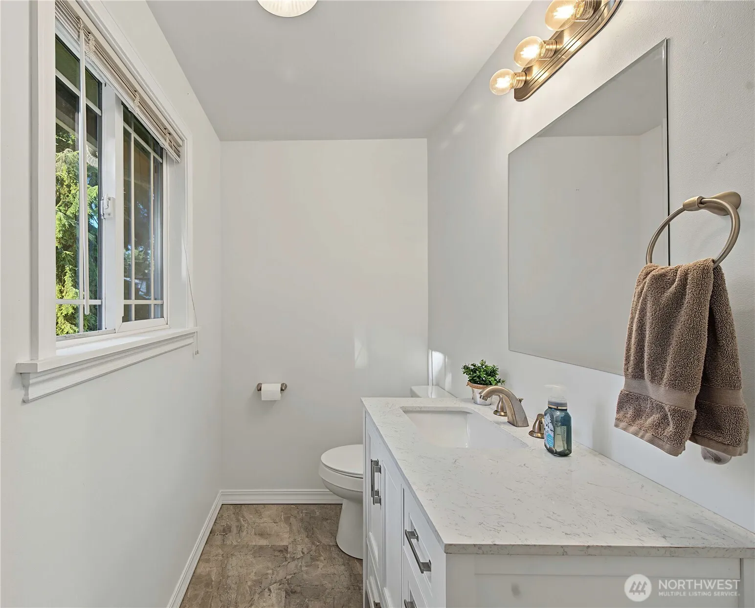 24105 3rd Place W, Bothell, WA 98021