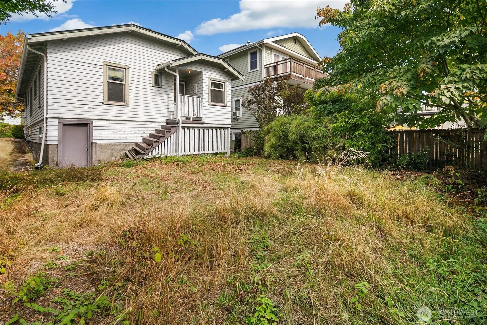 2405 N 40th Street , Seattle, WA 98103