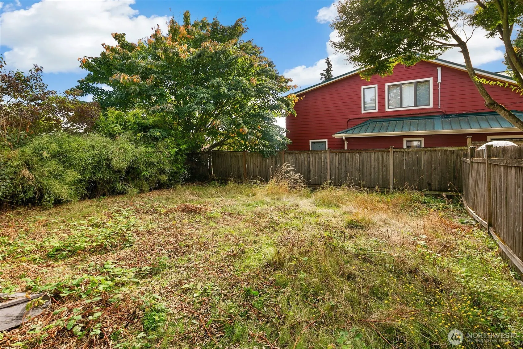 2405 N 40th Street , Seattle, WA 98103