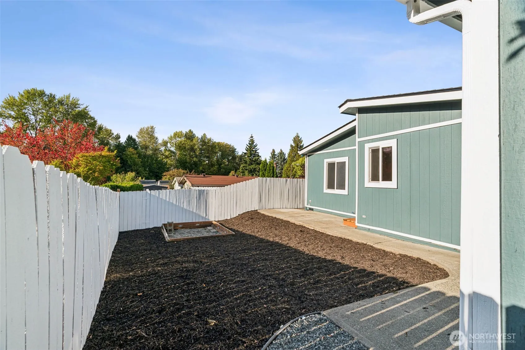 17125 Woodcrest Drive NE, Bothell, WA 98011