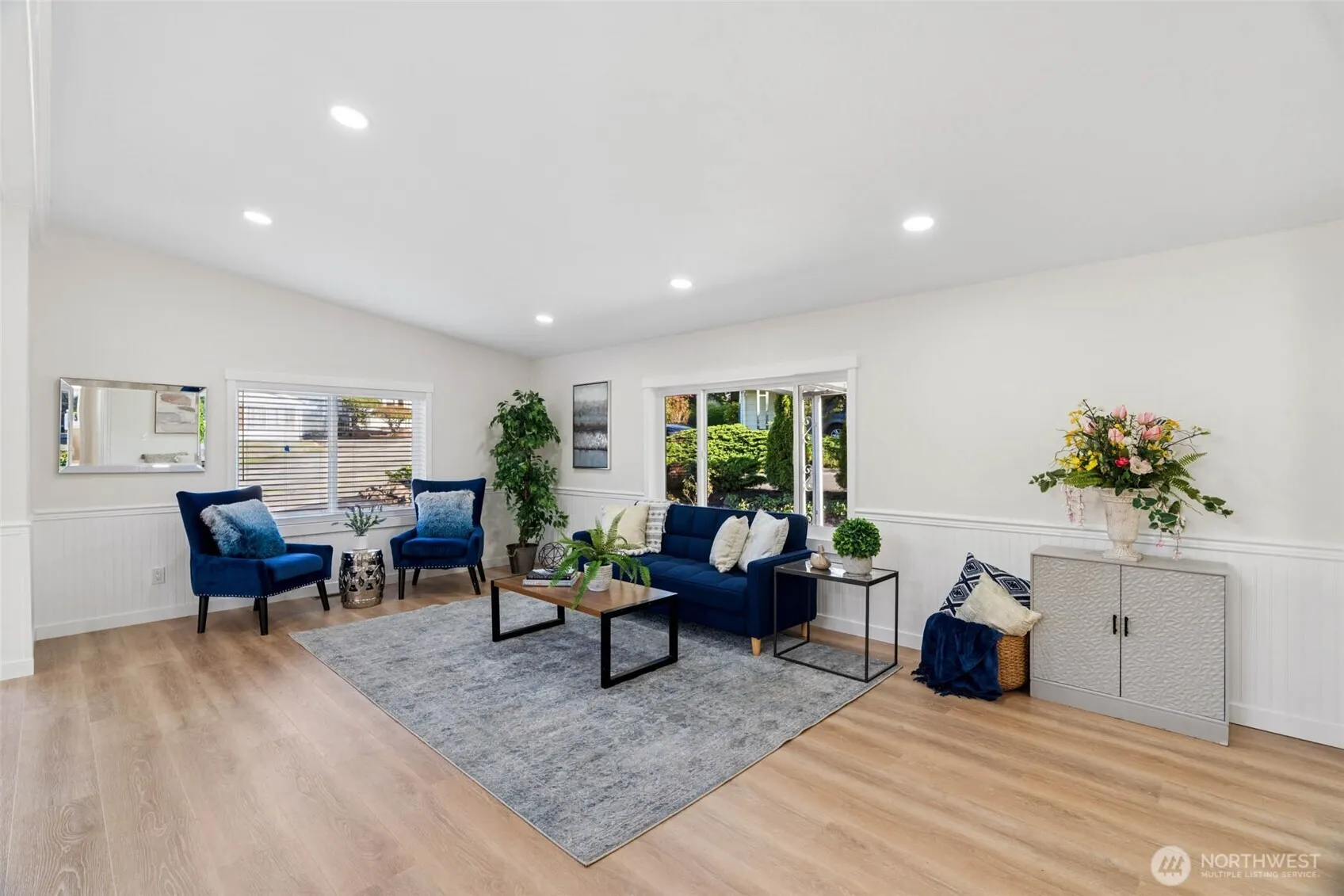 17125 Woodcrest Drive NE, Bothell, WA 98011