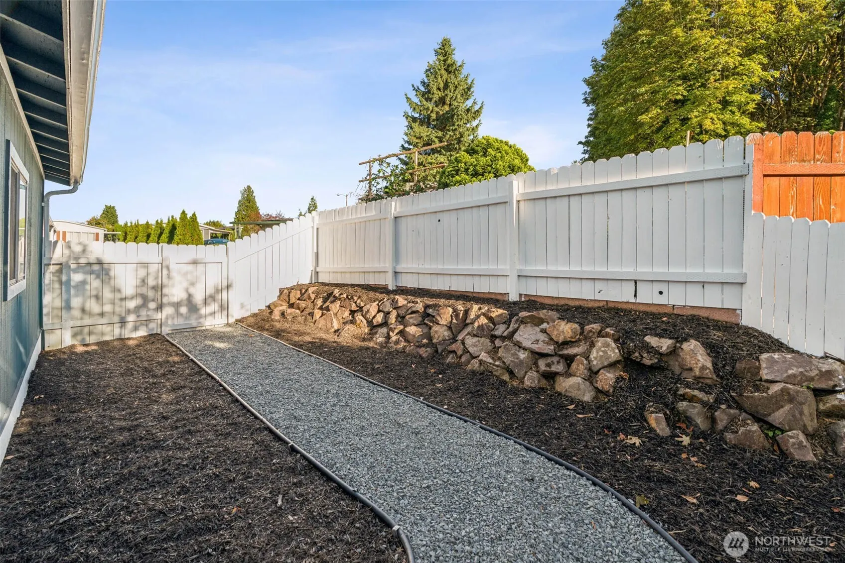 17125 Woodcrest Drive NE, Bothell, WA 98011