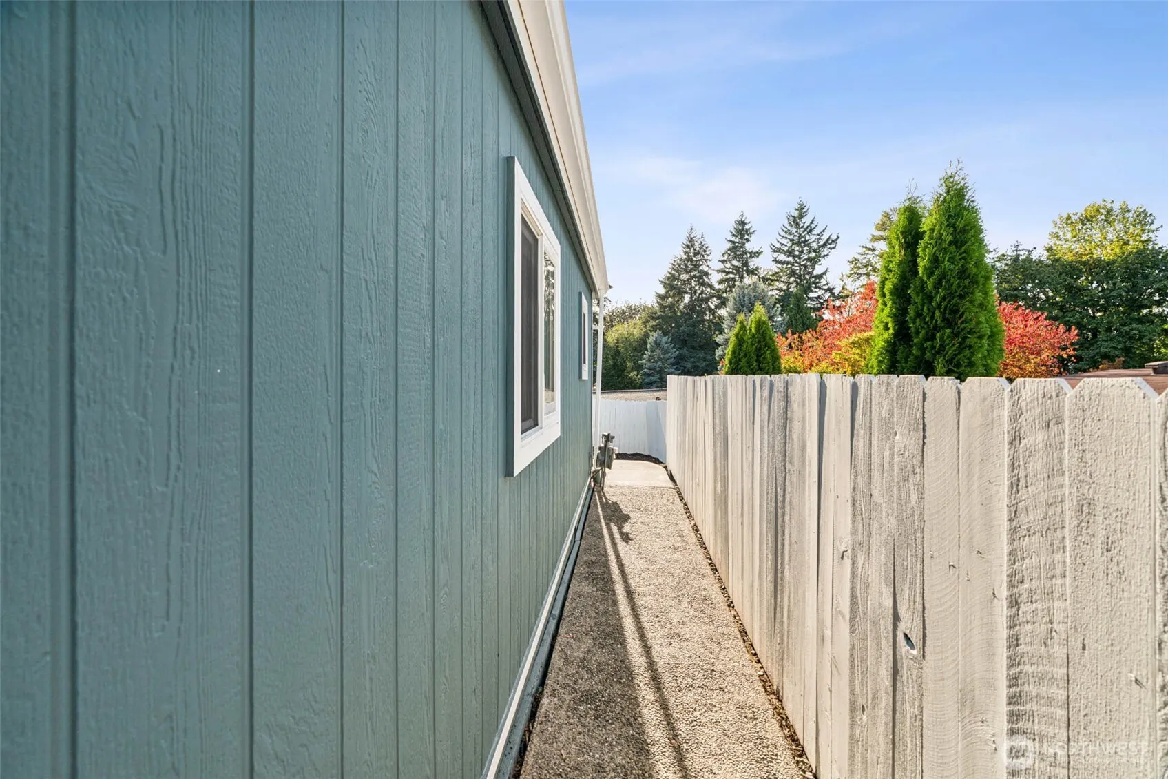 17125 Woodcrest Drive NE, Bothell, WA 98011