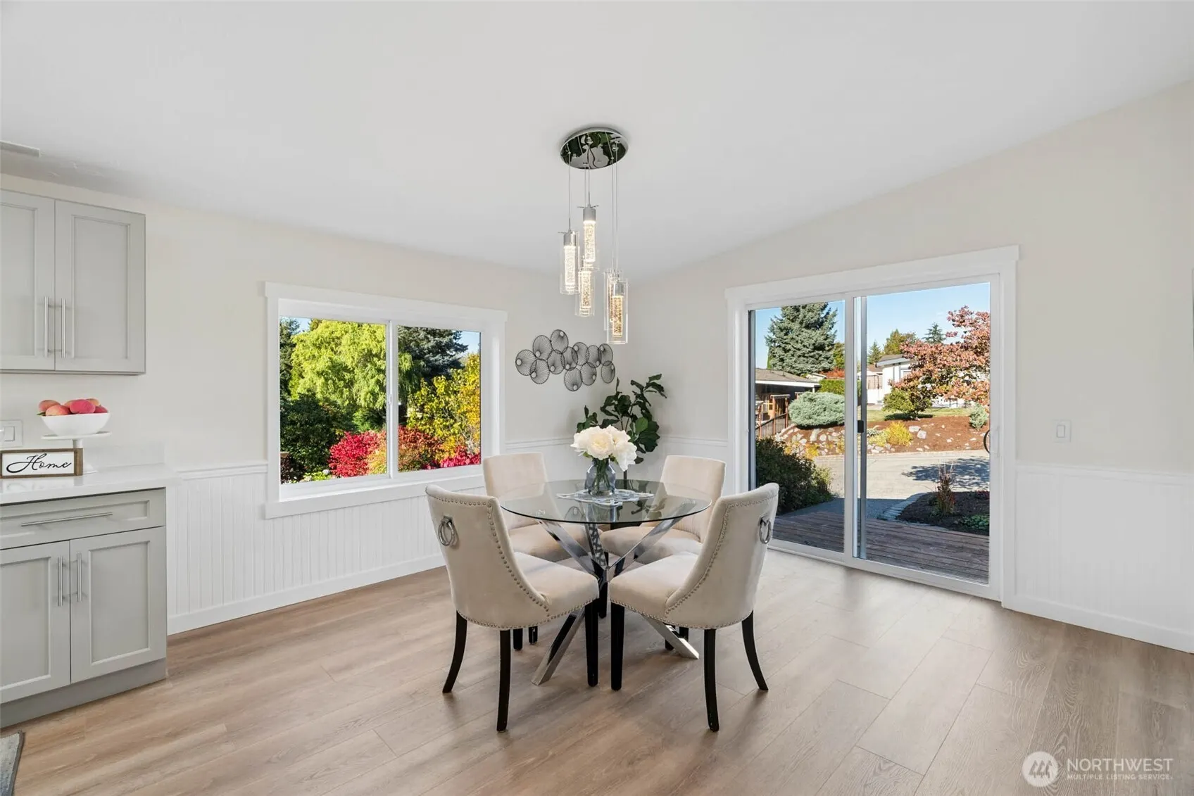 17125 Woodcrest Drive NE, Bothell, WA 98011
