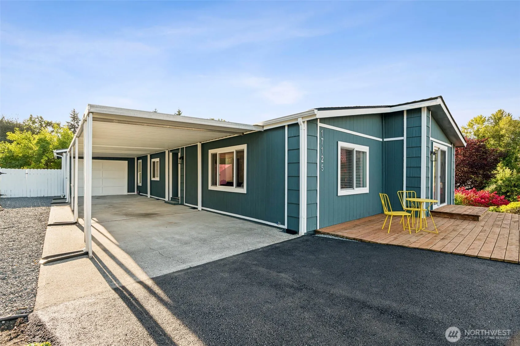 17125 Woodcrest Drive NE, Bothell, WA 98011
