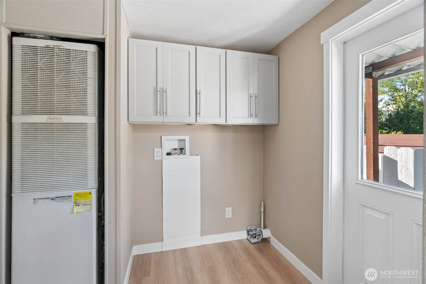 17125 Woodcrest Drive NE, Bothell, WA 98011