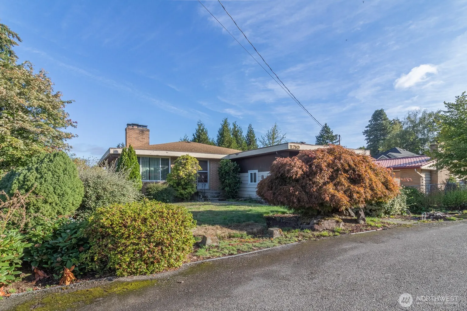 1210 N 33rd Place , Renton, WA 98056