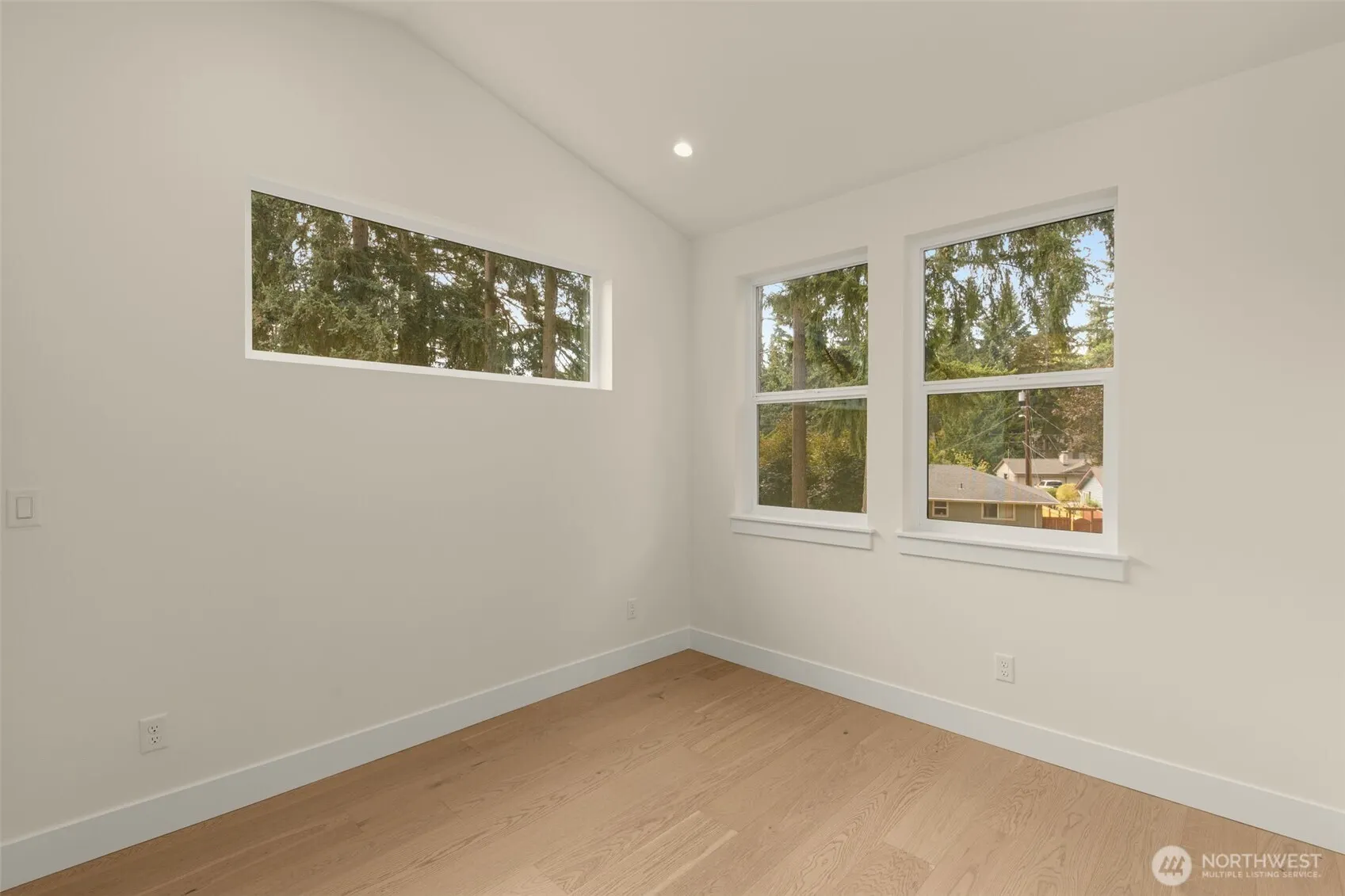 13633 103rd NE, Kirkland, WA 98034