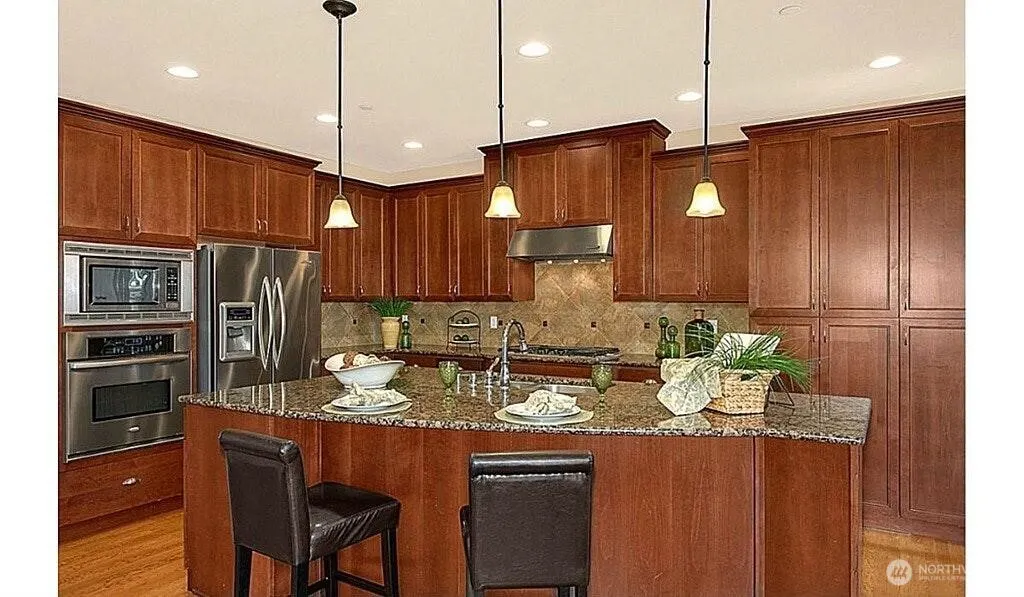 16652 NE 120th Street NE, Redmond, WA 98052
