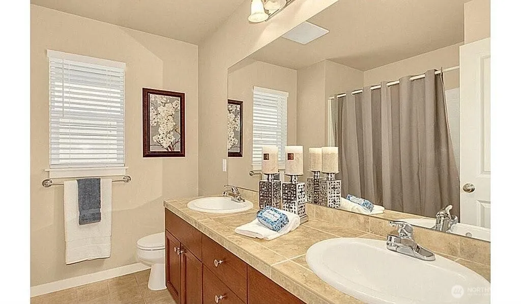 16652 NE 120th Street NE, Redmond, WA 98052