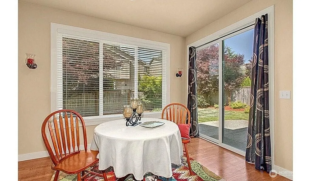 16652 NE 120th Street NE, Redmond, WA 98052