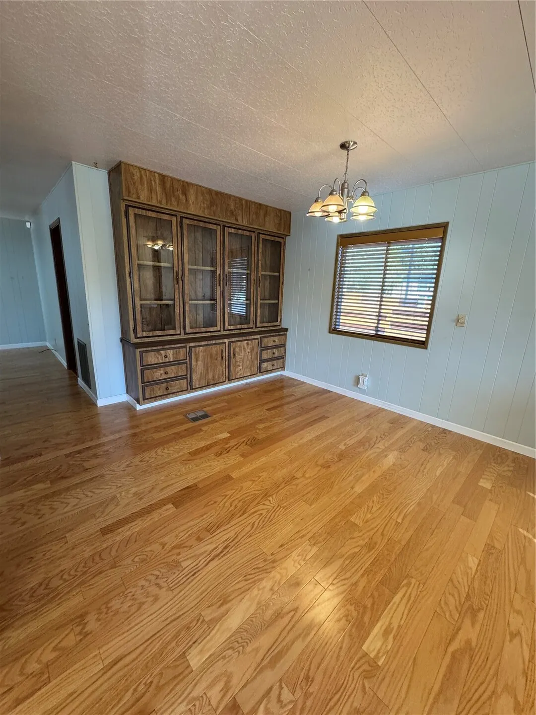 2200 196TH ST Street SE #1, Bothell, WA 98012