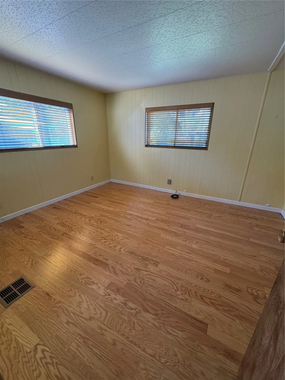 2200 196TH ST Street SE #1, Bothell, WA 98012
