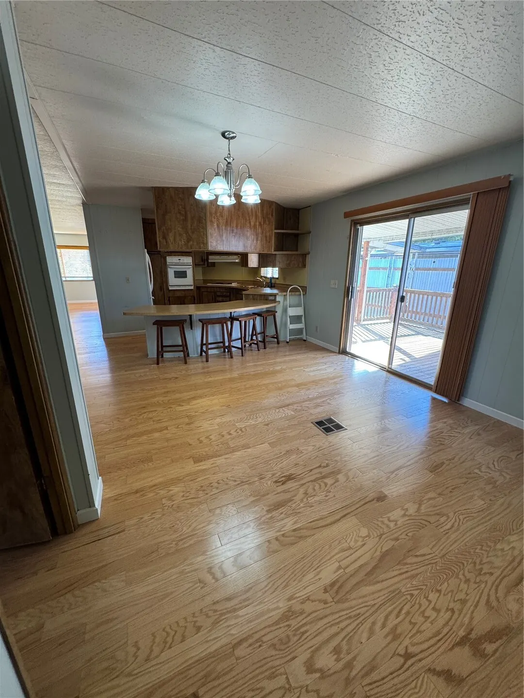 2200 196TH ST Street SE #1, Bothell, WA 98012