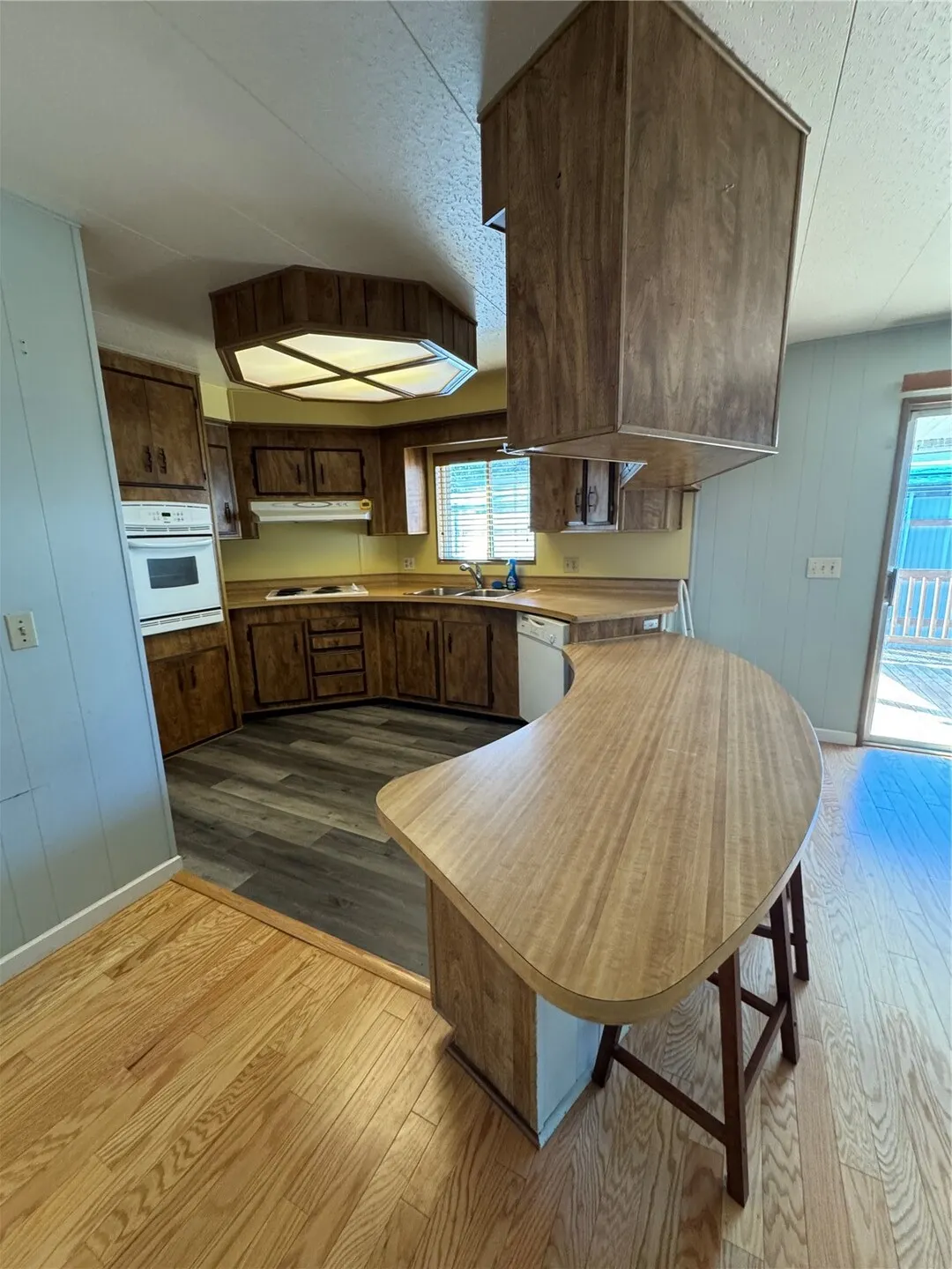 2200 196TH ST Street SE #1, Bothell, WA 98012