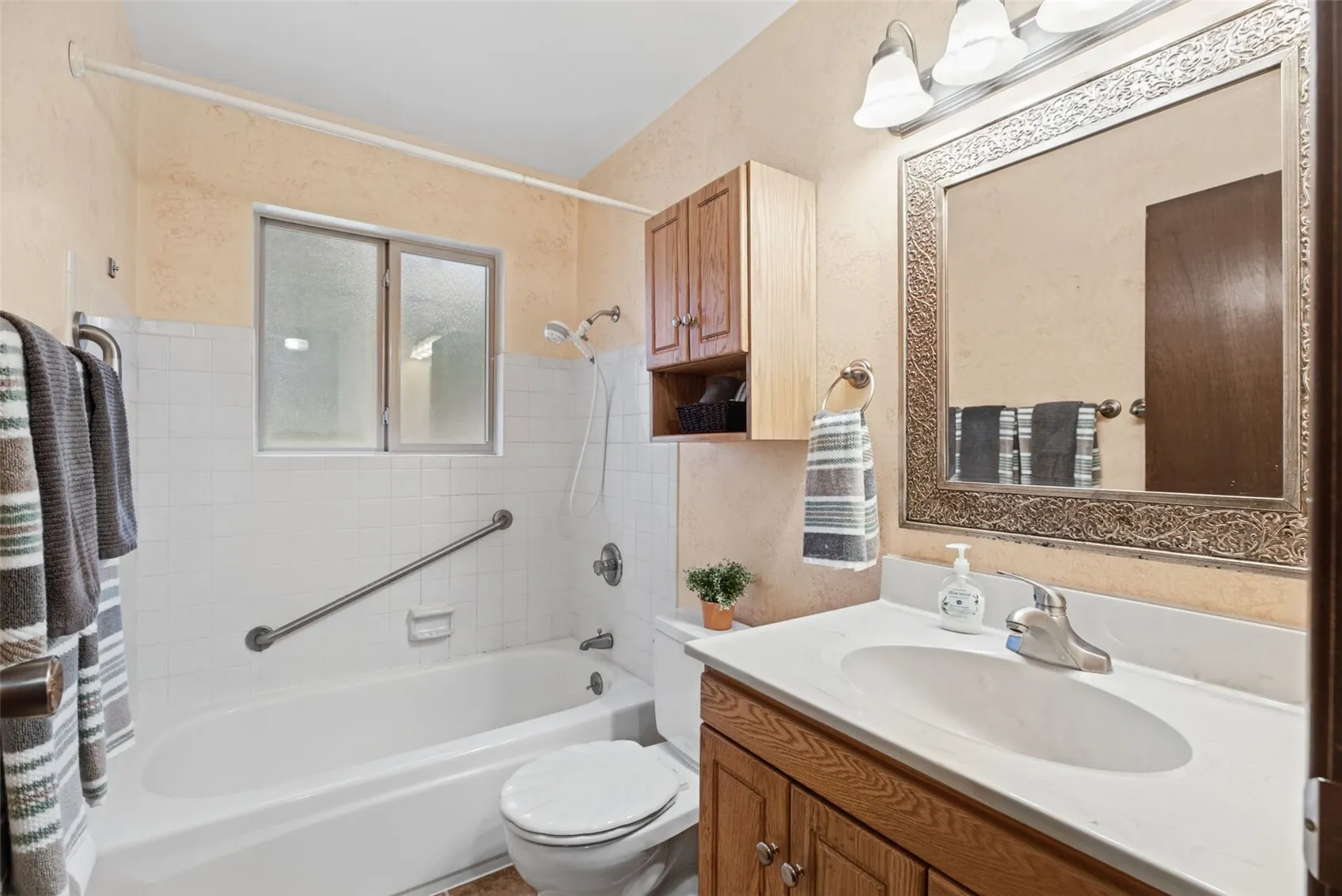 14700 SE 142nd Street , Renton, WA 98059