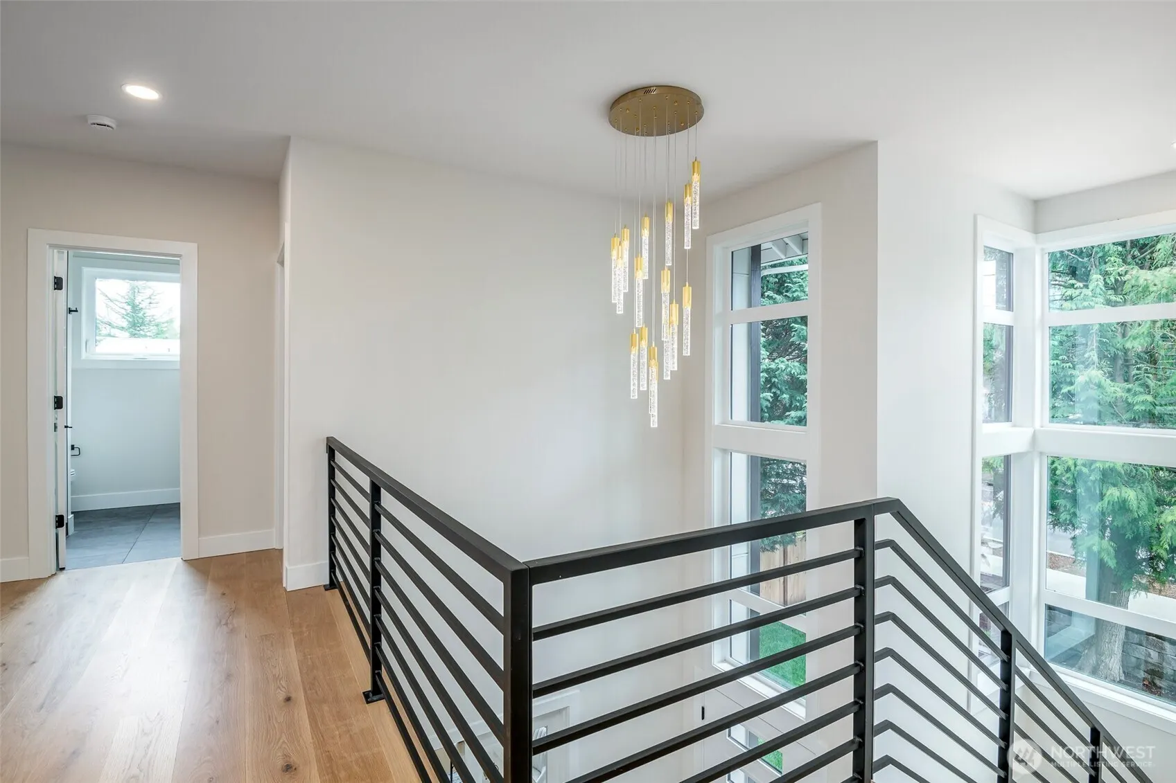 12648 NE 80th Street , Kirkland, WA 98033